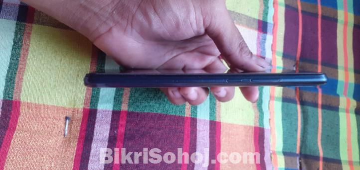 Infinix hot 11 play